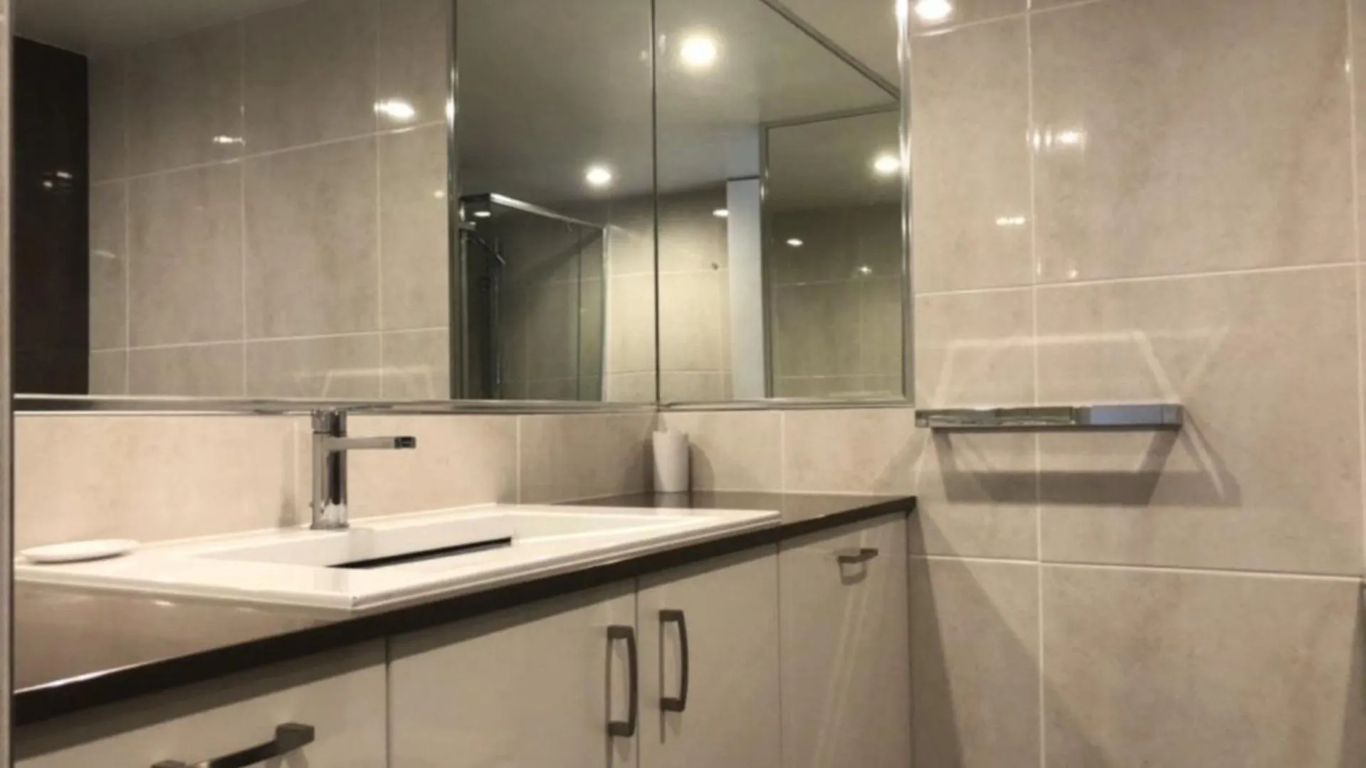 شقة K.I.G. Heights Unit 24 كالوندرا أستراليا