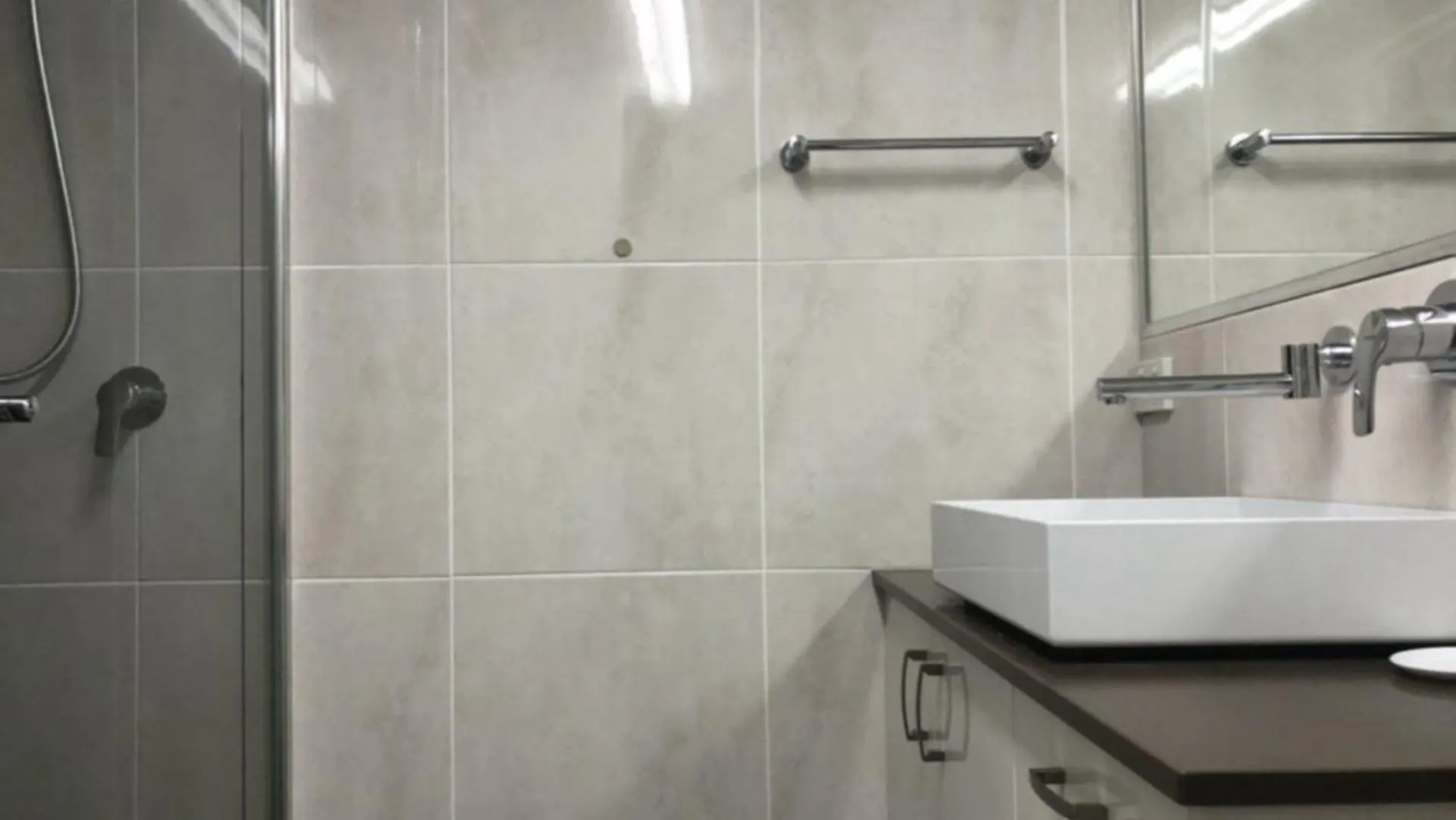 شقة K.I.G. Heights Unit 24 كالوندرا